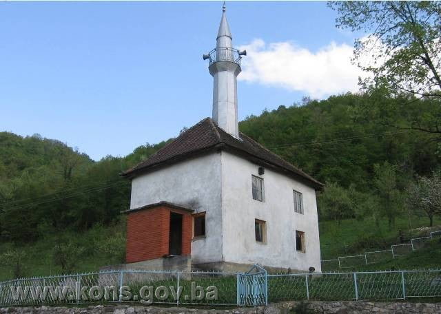 Dzamija